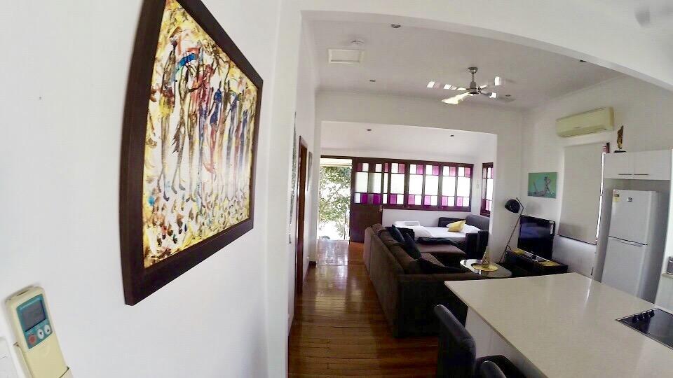 Chic Inner City Qld Apartment Cairns Exterior photo
